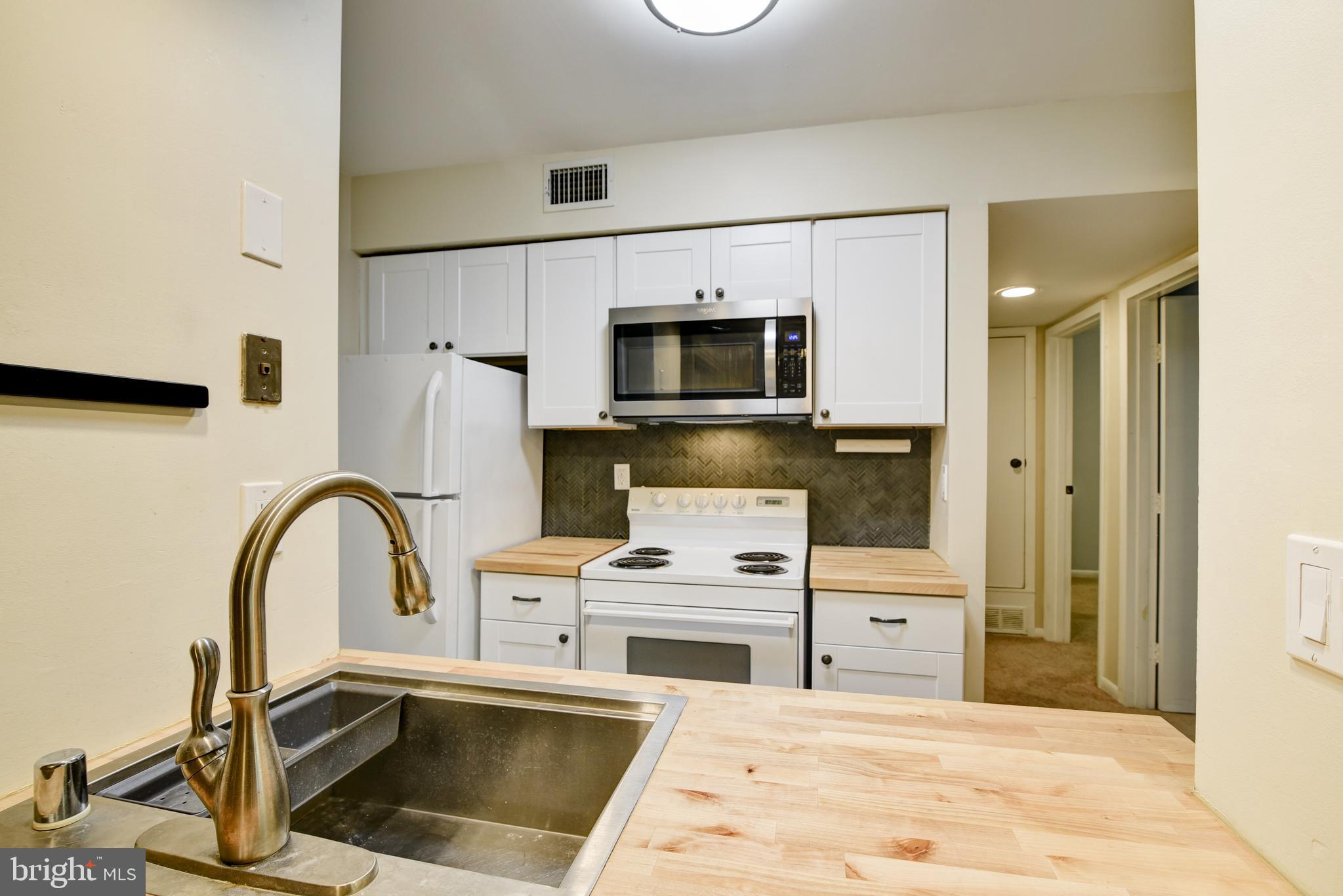 TIVOLI - Residential Lease