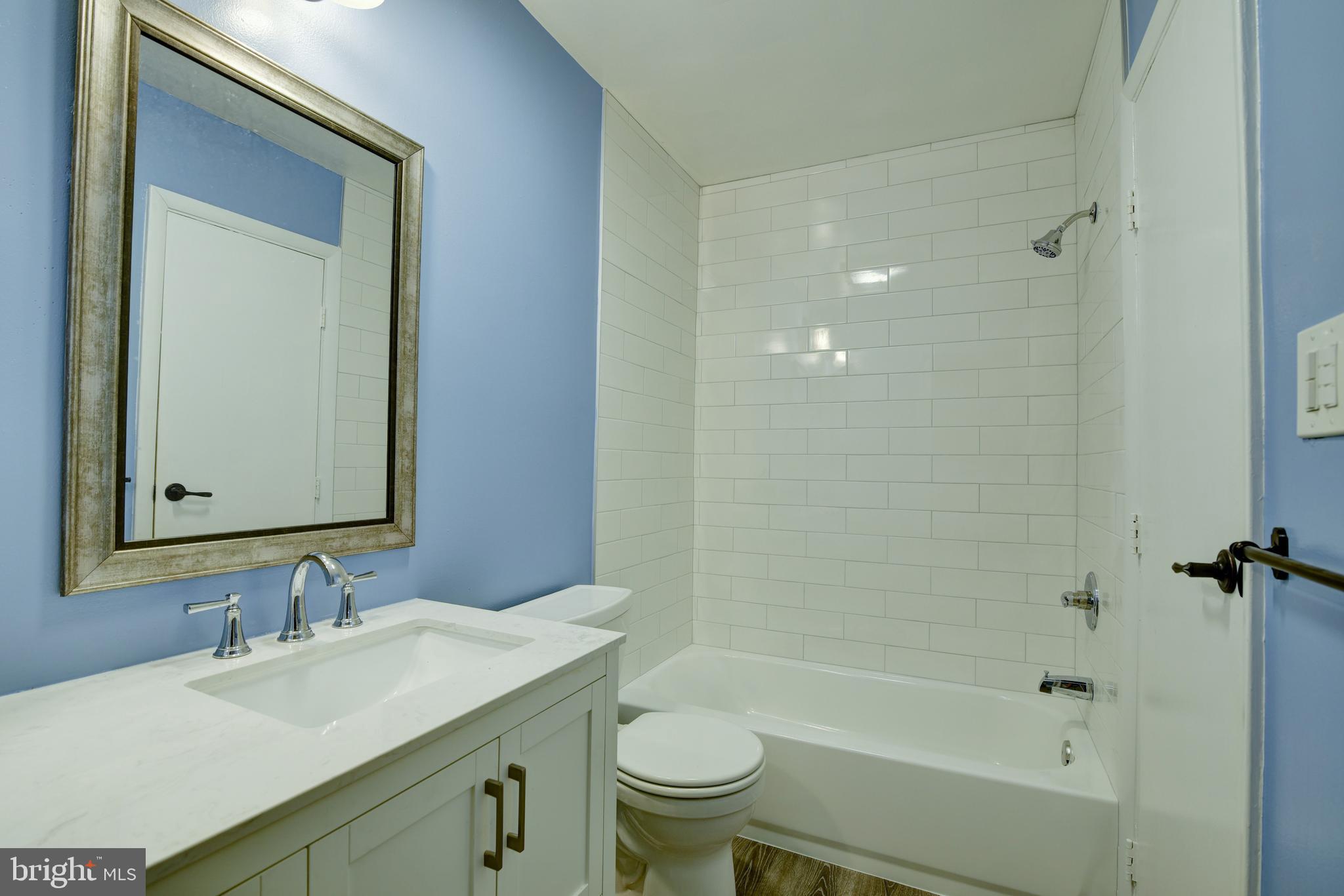 TIVOLI - Residential Lease