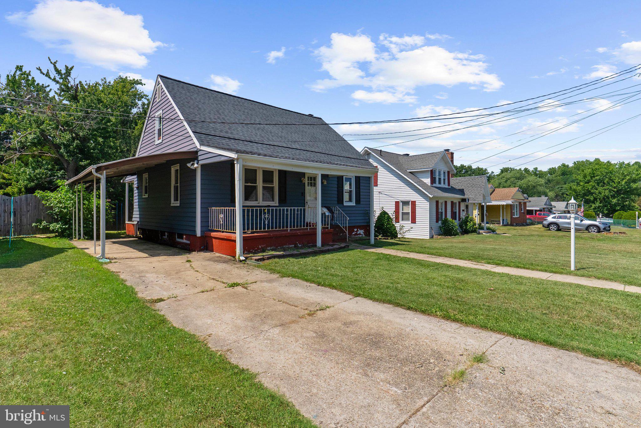 212 LAKE ROAD