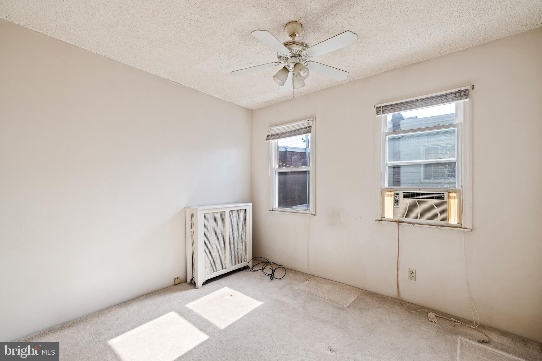 PHILADELPHIA (SOUTH) - Residential