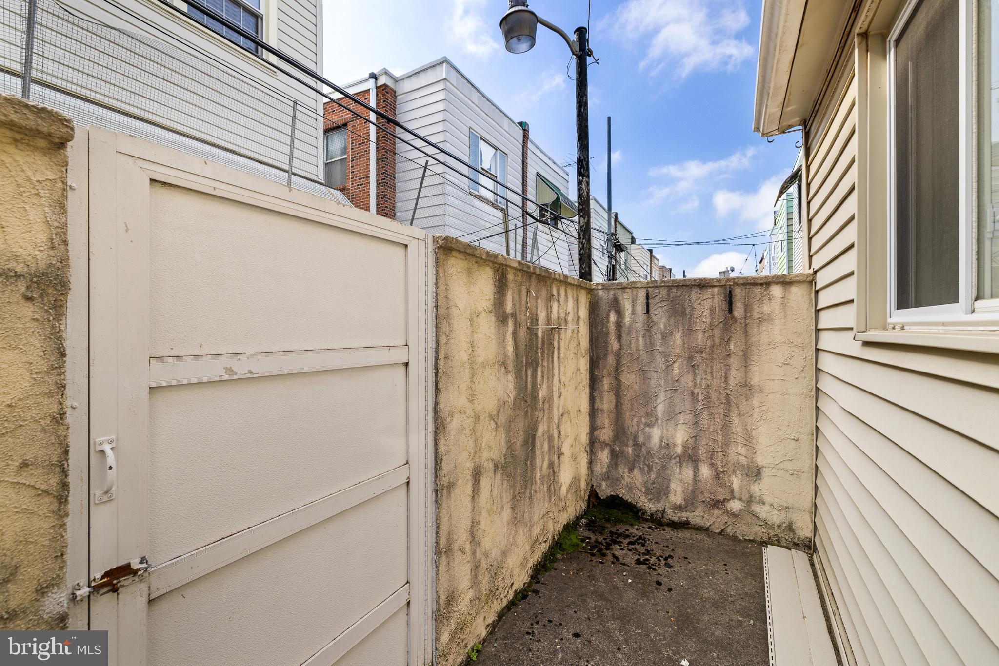 PHILADELPHIA (SOUTH) - Residential