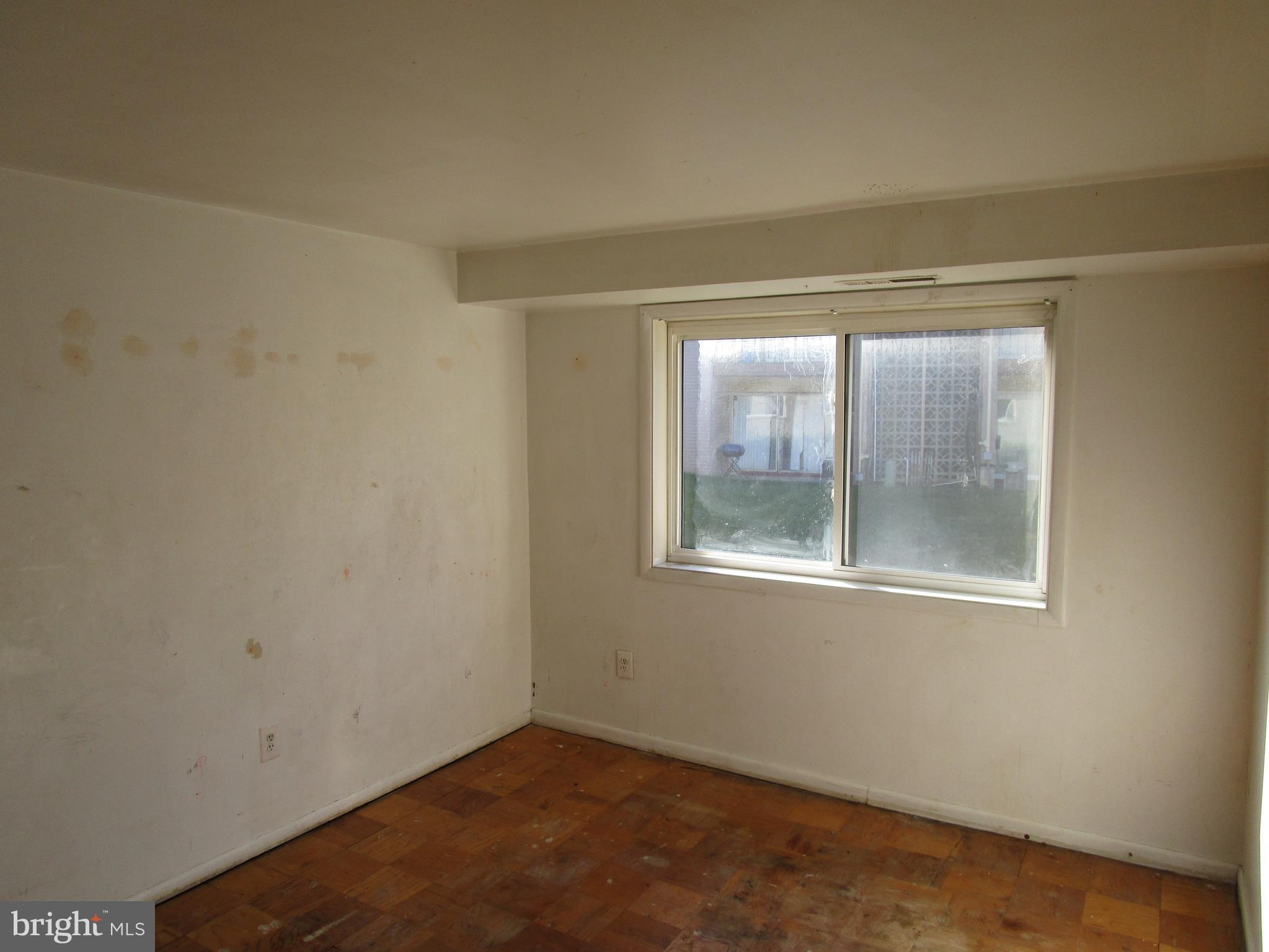 CARROLLAN GARDENS - Residential