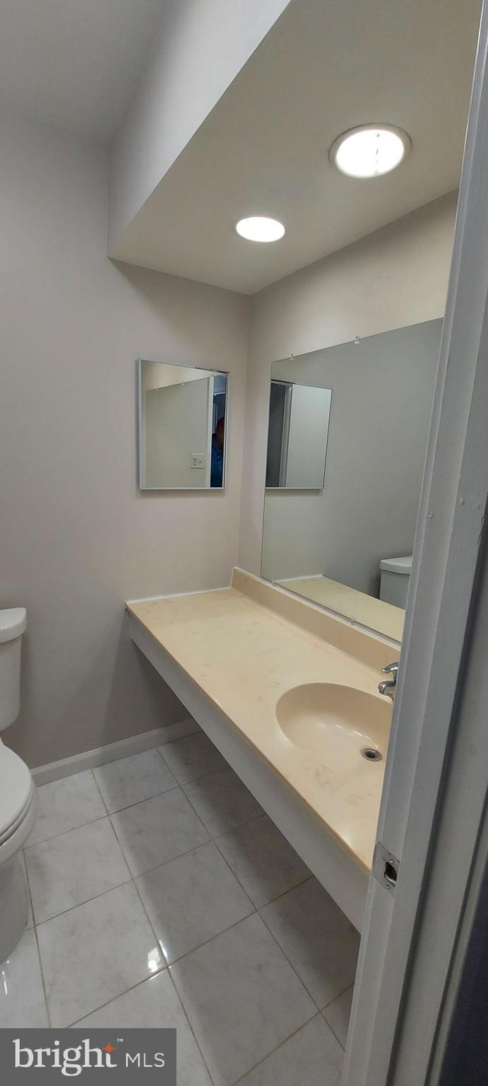 HIGHFIELD - Residential Lease