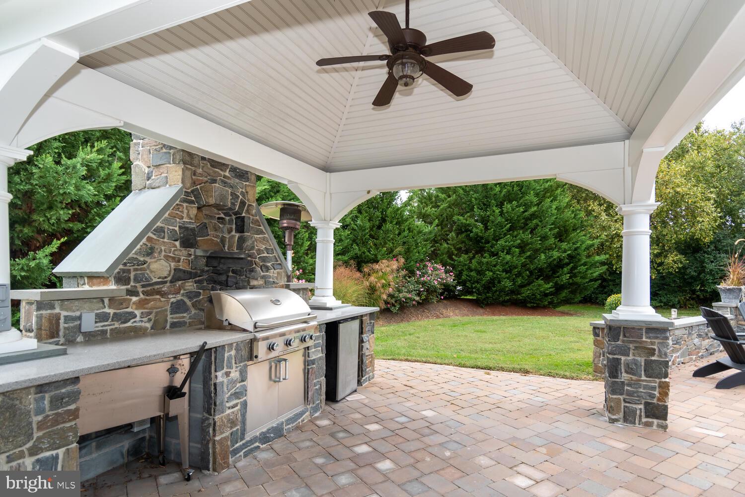 COVE CREEK CLUB - Residential