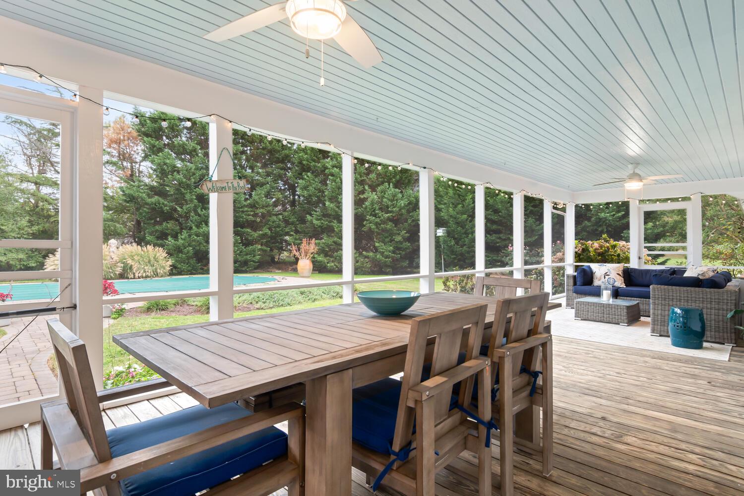 COVE CREEK CLUB - Residential