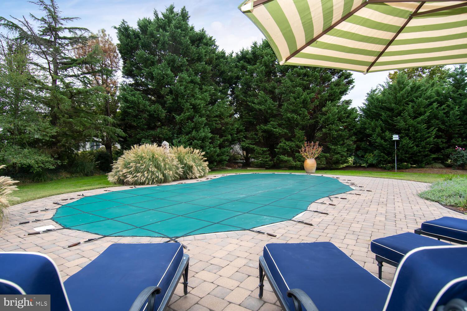 COVE CREEK CLUB - Residential