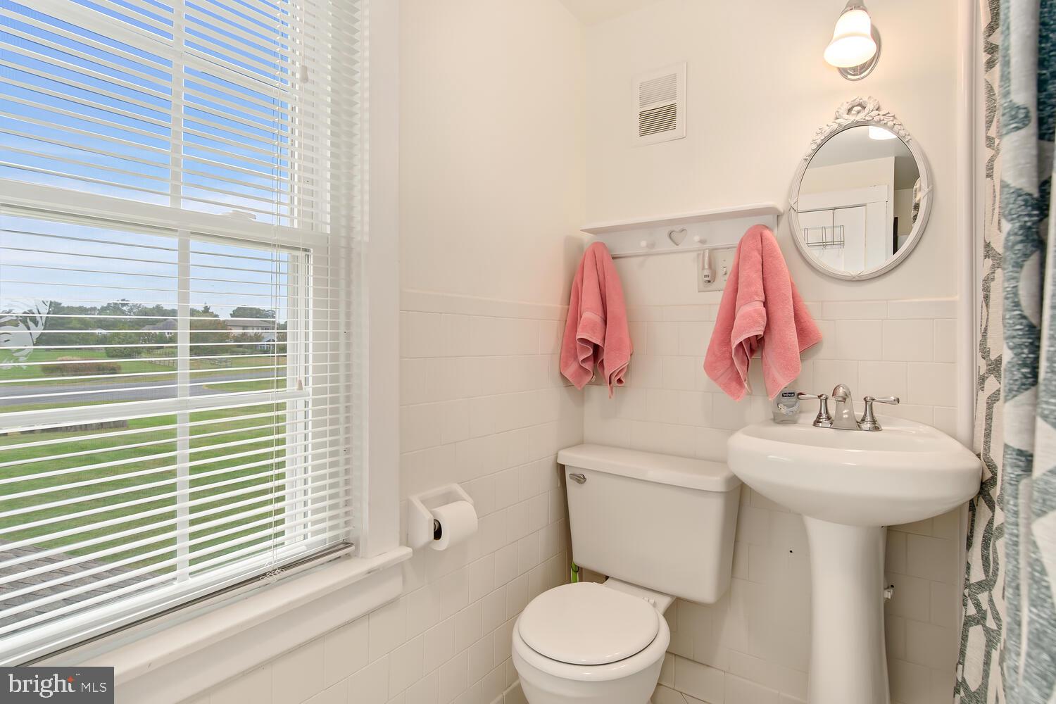 COVE CREEK CLUB - Residential