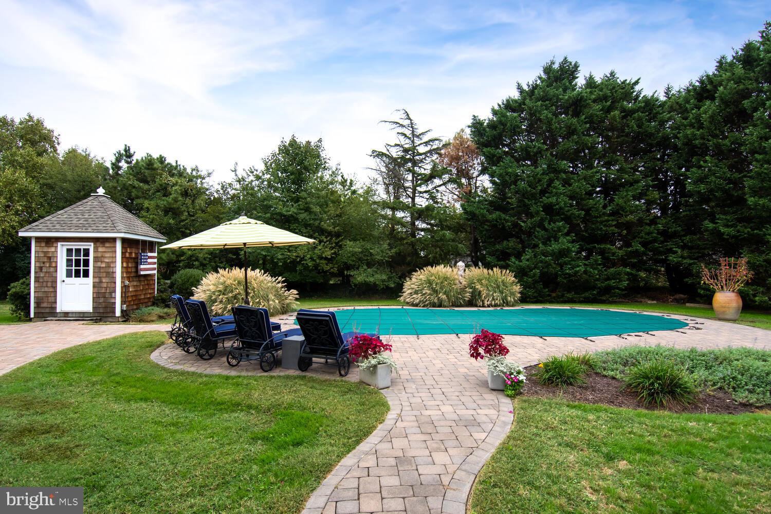 COVE CREEK CLUB - Residential