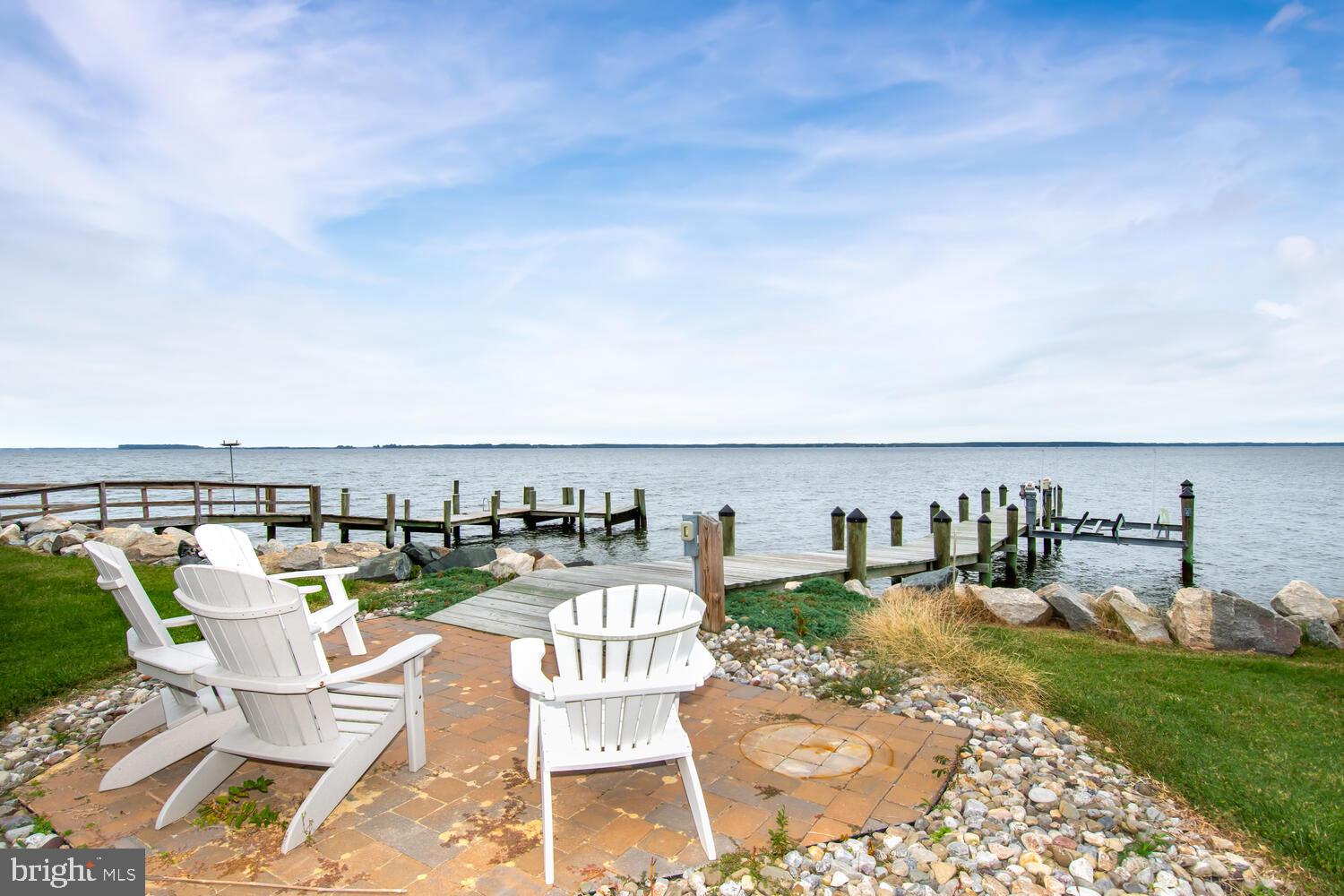 COVE CREEK CLUB - Residential