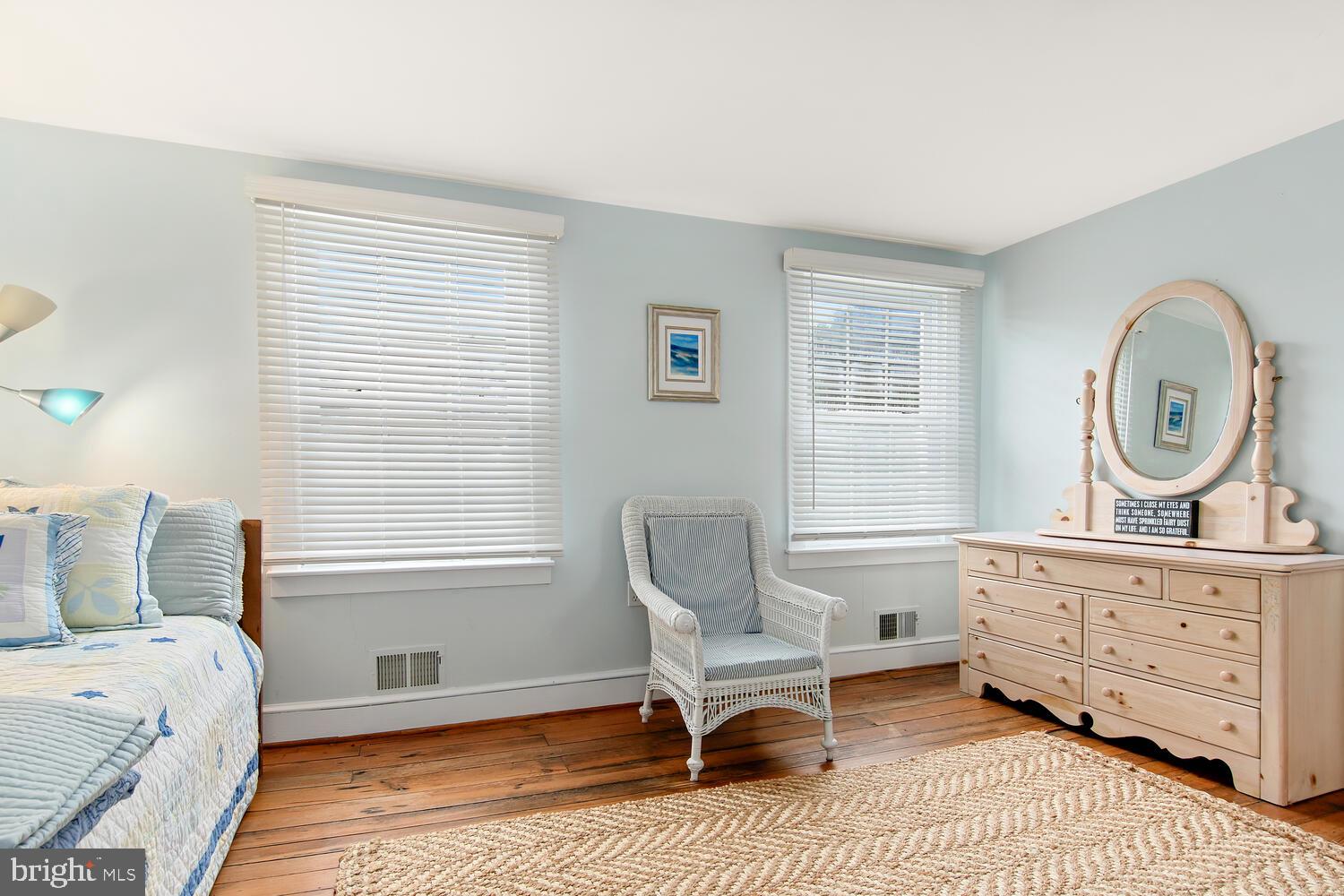 COVE CREEK CLUB - Residential