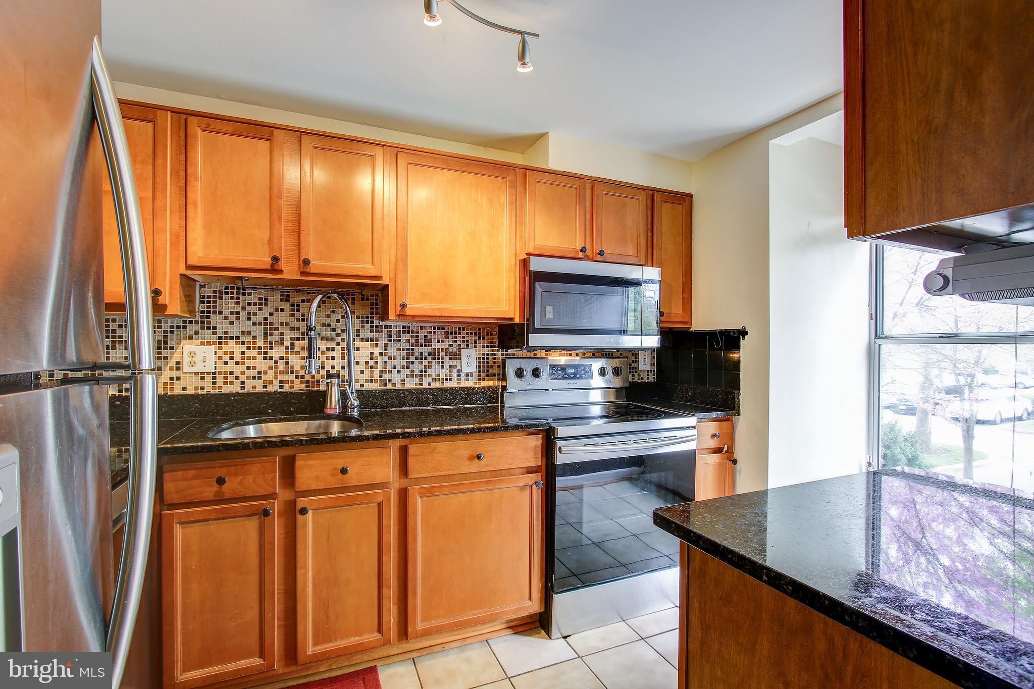 RUSSETT - Residential