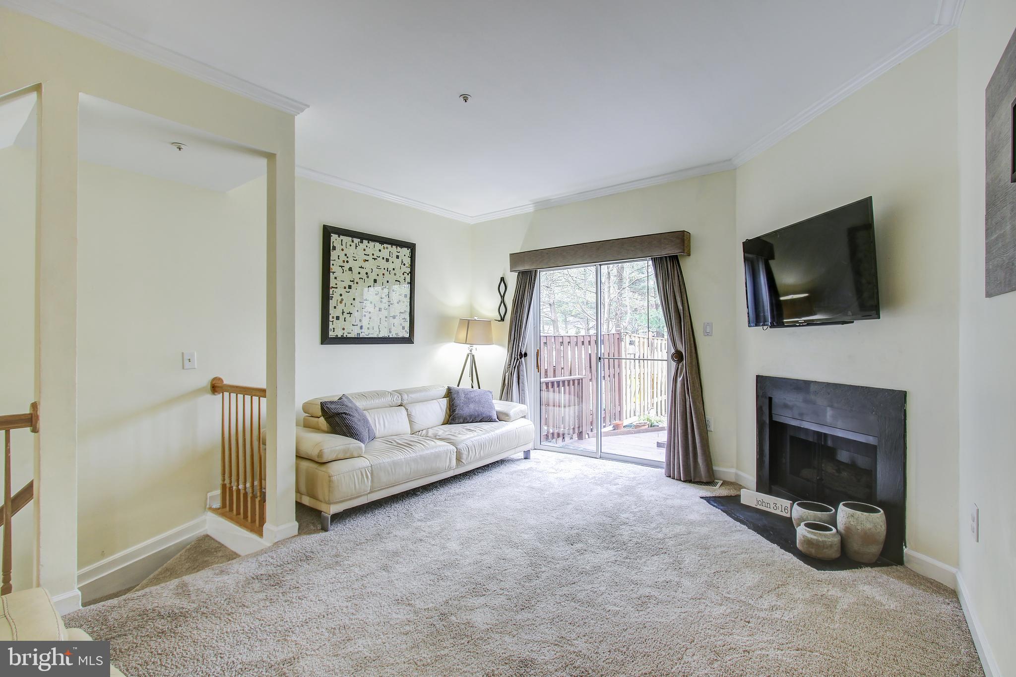 RUSSETT - Residential