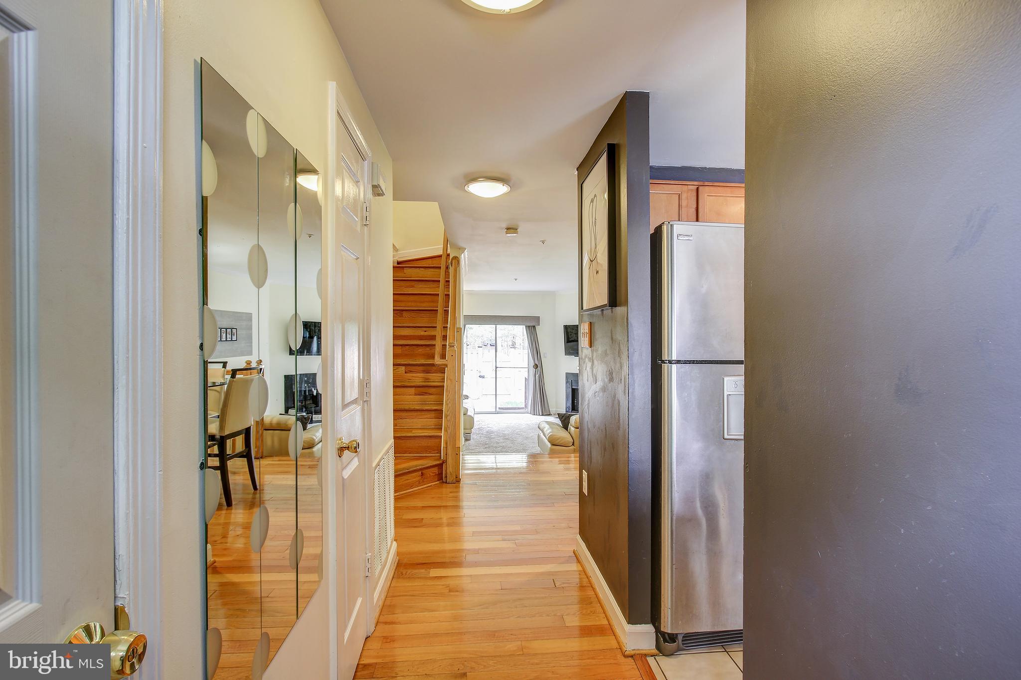 RUSSETT - Residential