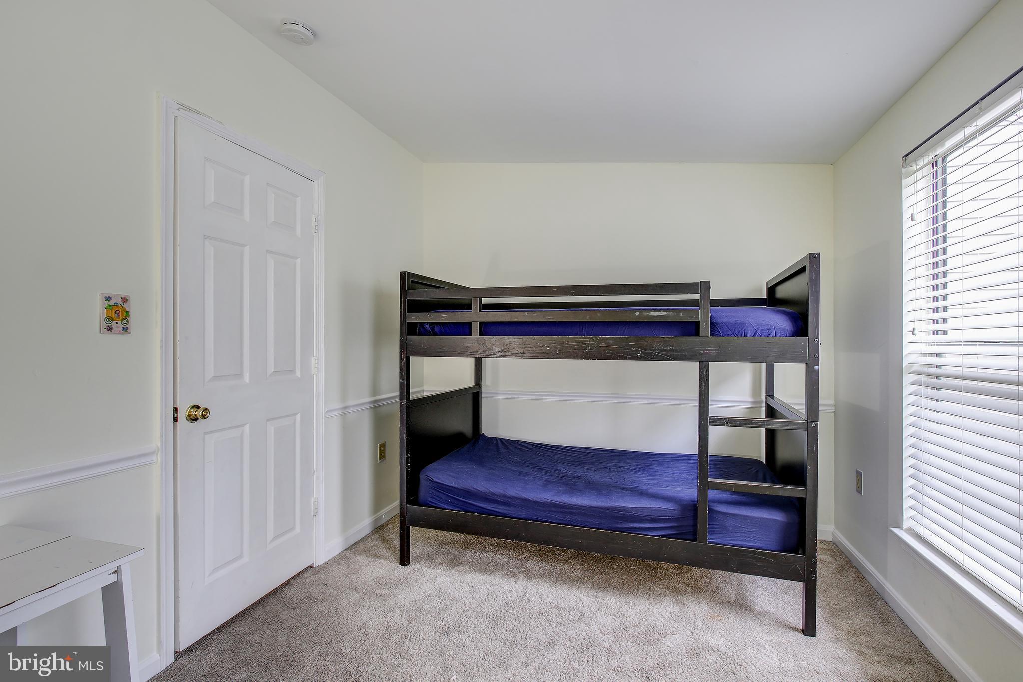 RUSSETT - Residential