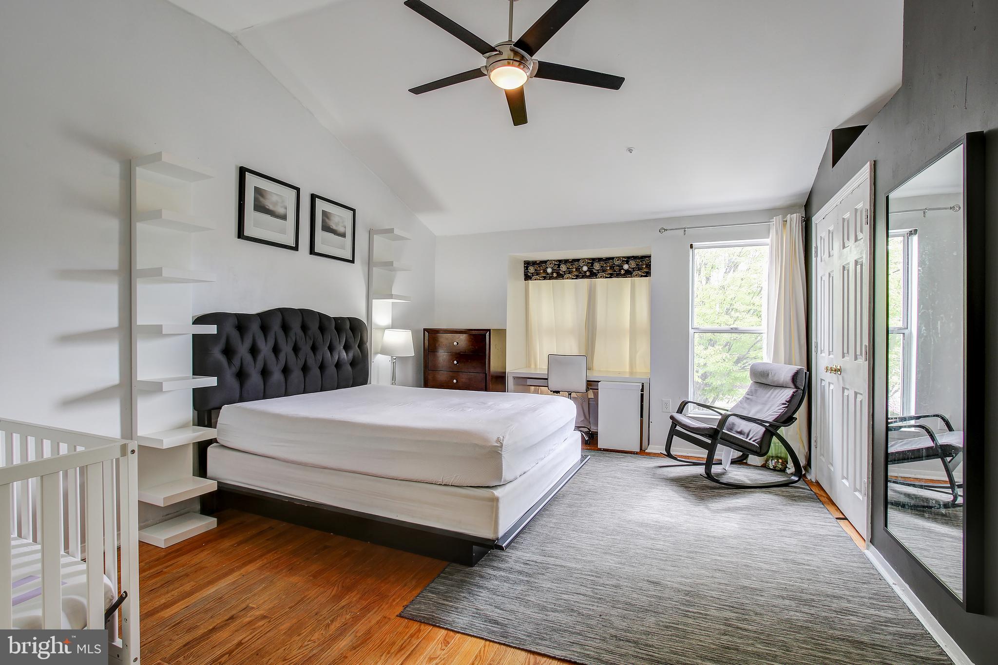 RUSSETT - Residential