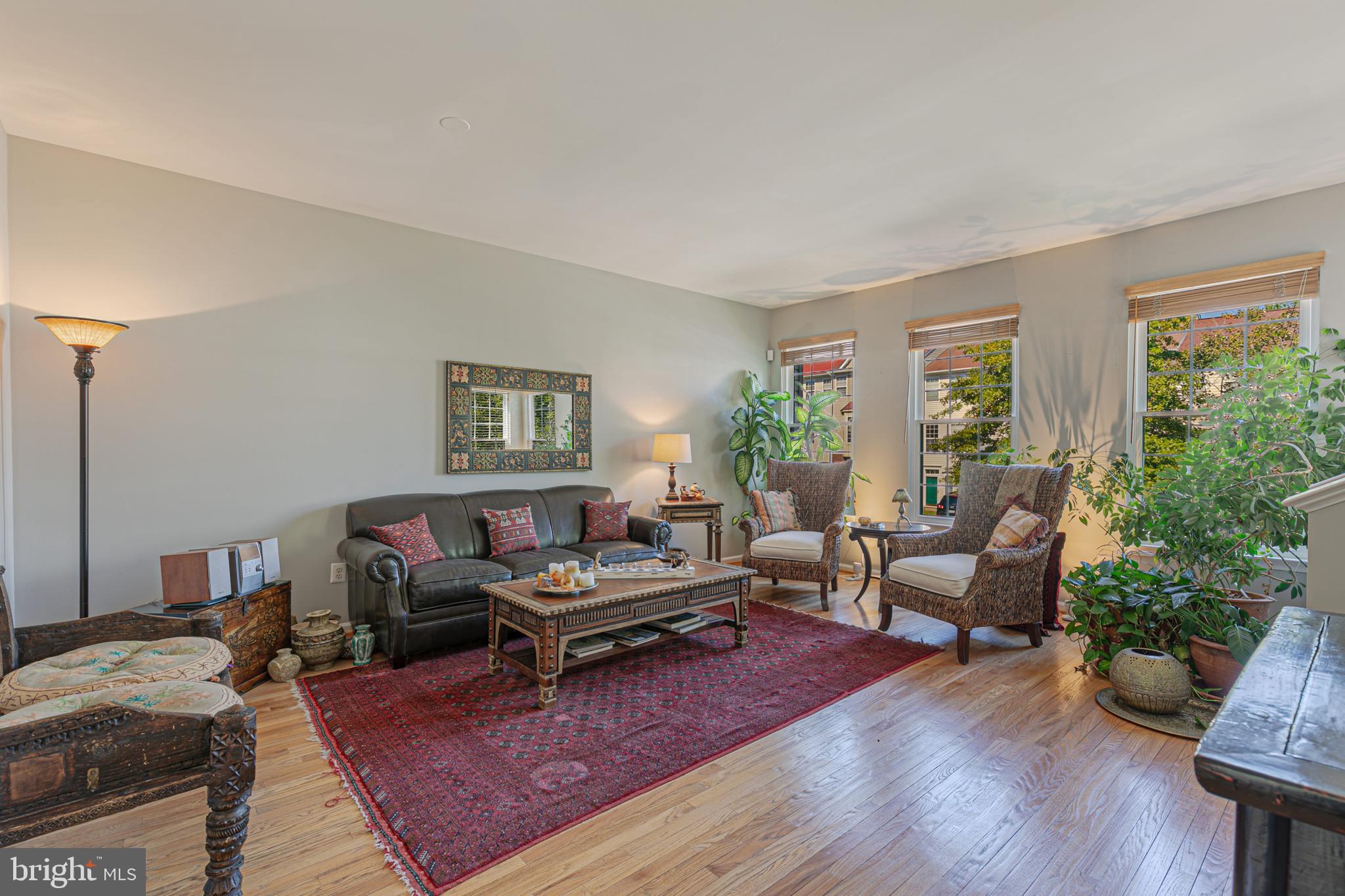 LEE OVERLOOK - Residential