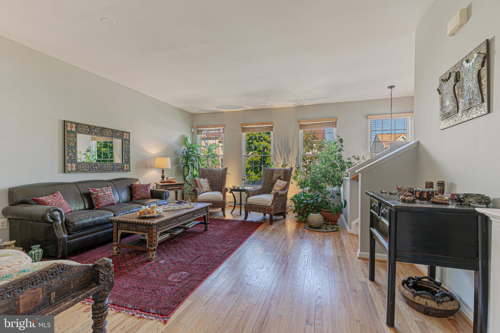 LEE OVERLOOK - Residential