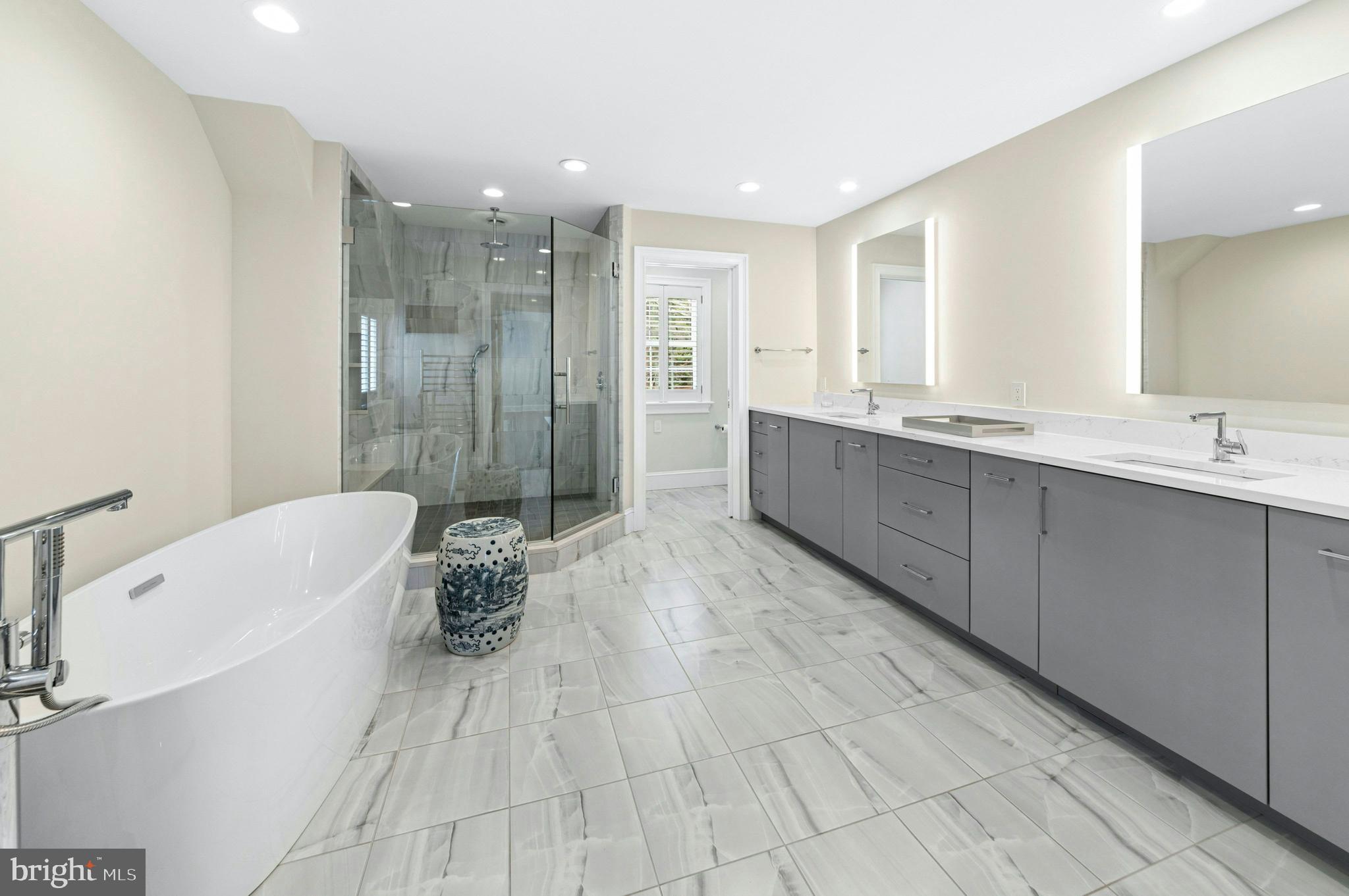 SAUCON VALLEY GARDEN - Residential