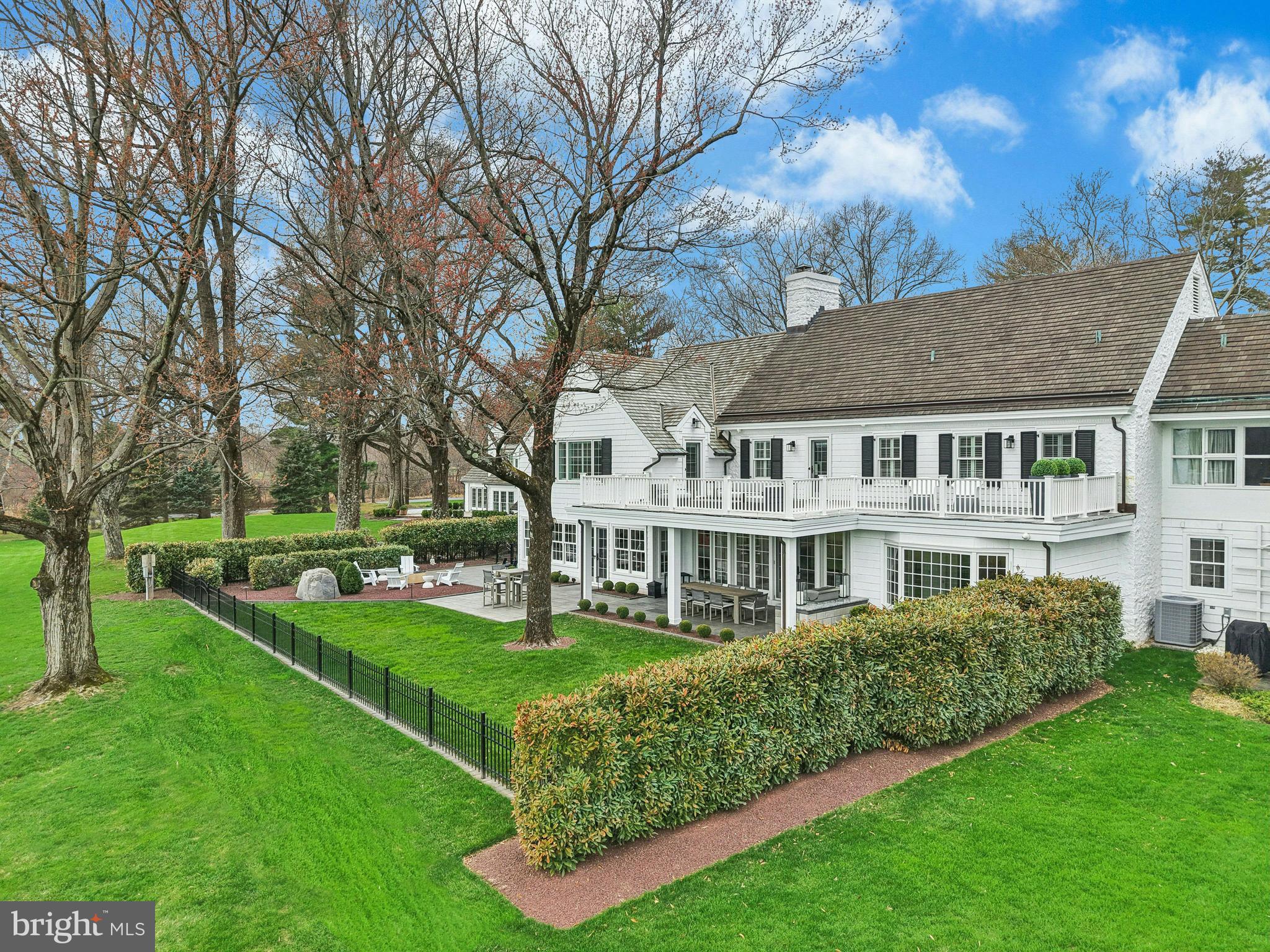 SAUCON VALLEY GARDEN - Residential