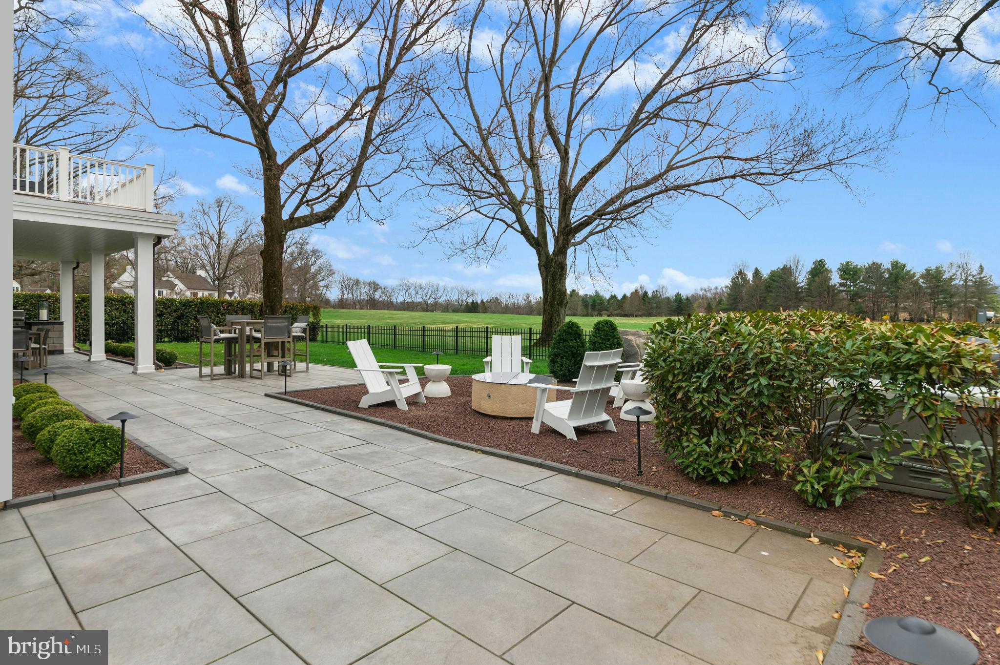 SAUCON VALLEY GARDEN - Residential