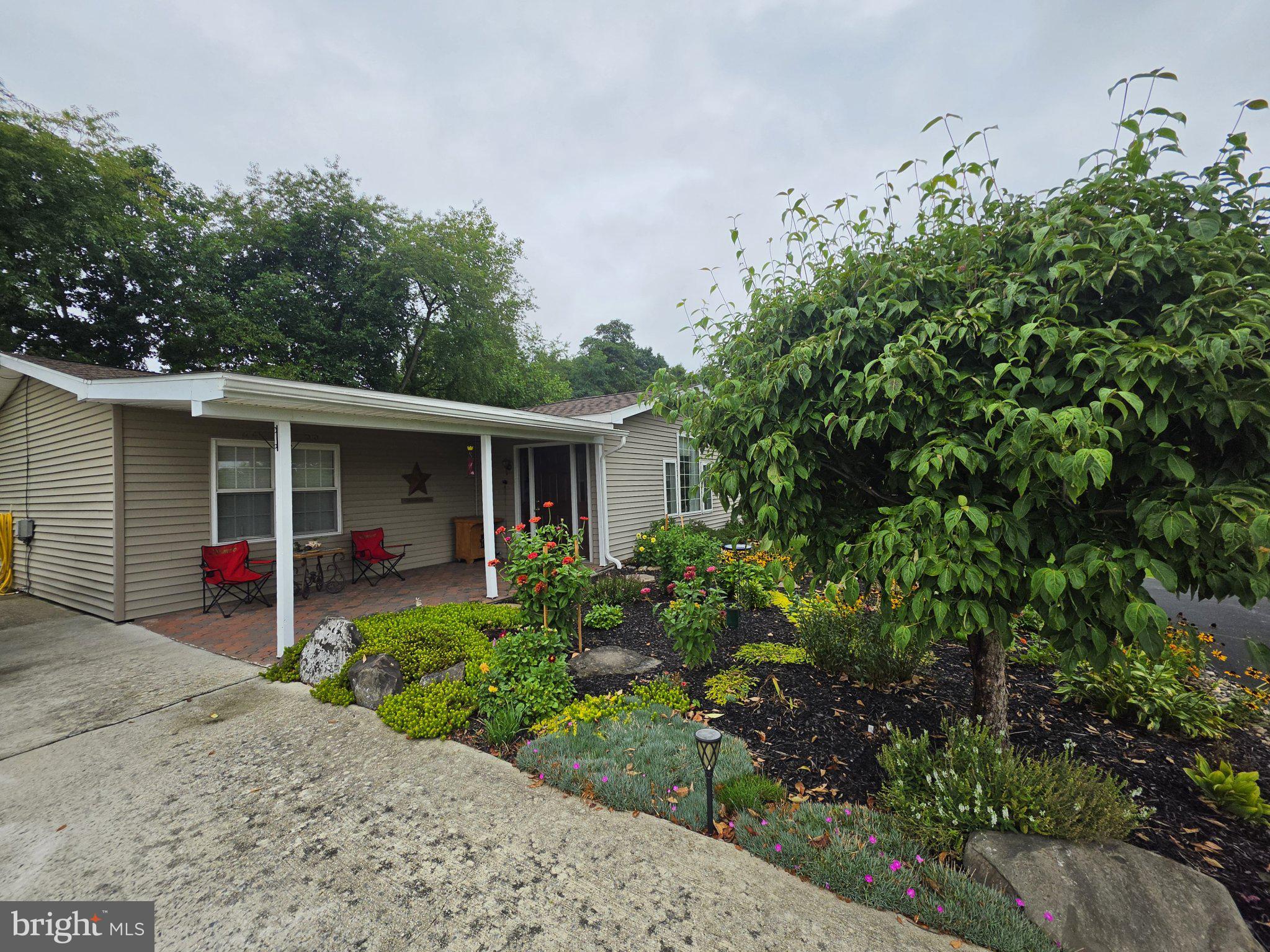 415 SUMMERS ROAD