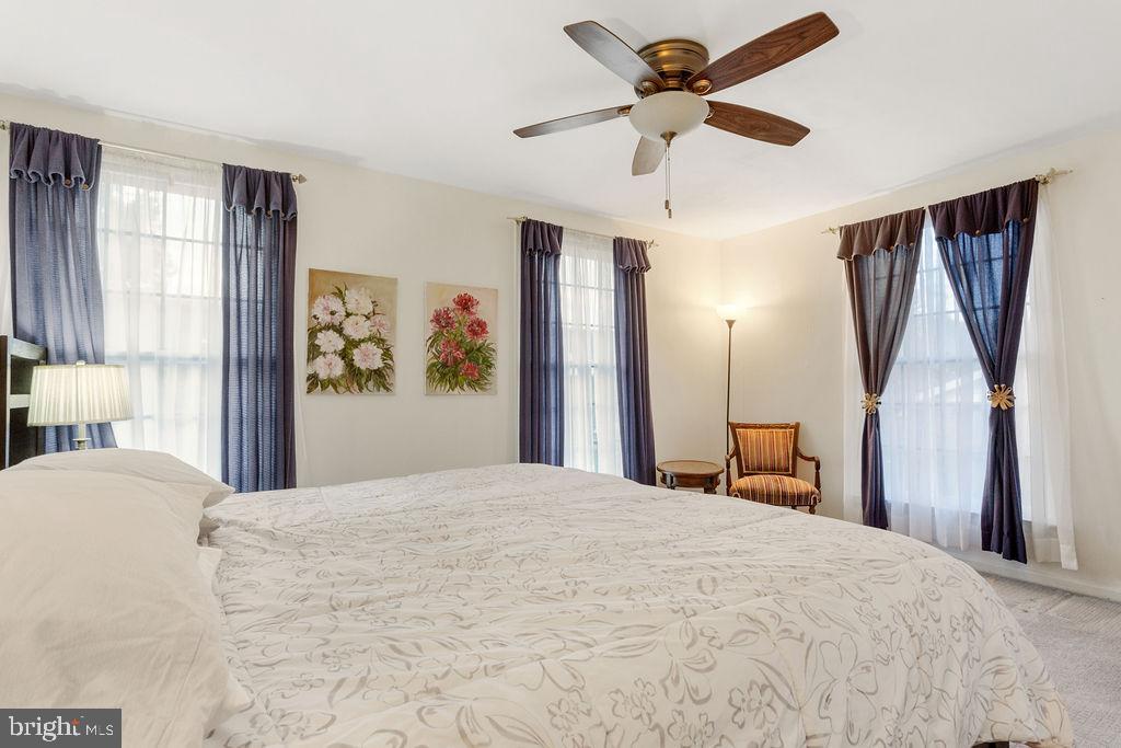 PENN OAKS - Residential