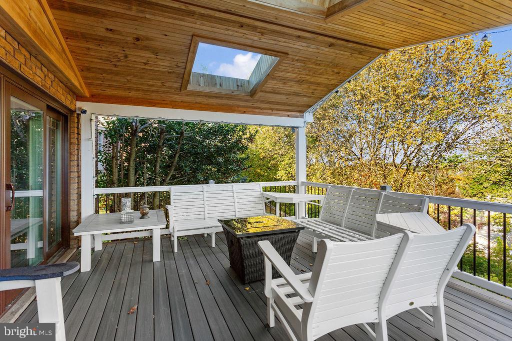 PENN OAKS - Residential