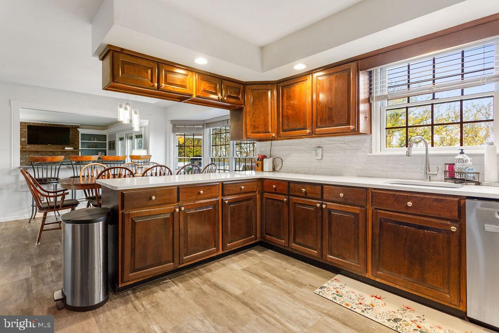 PENN OAKS - Residential