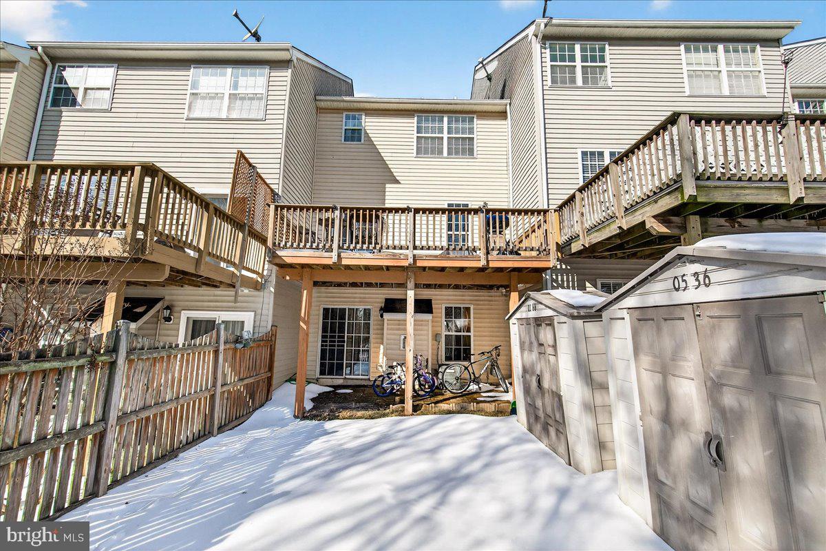 WESTVIEW CORPORATE CENTER - Residential