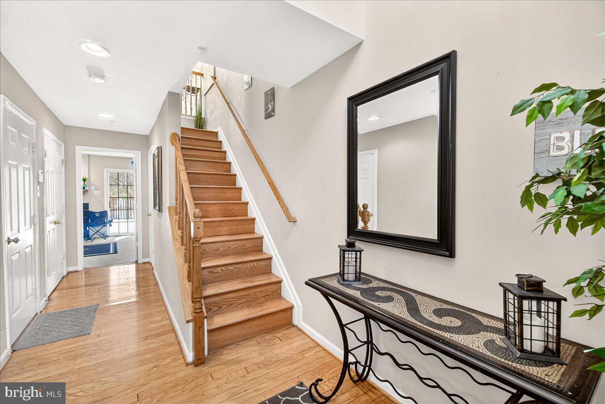 WESTVIEW CORPORATE CENTER - Residential