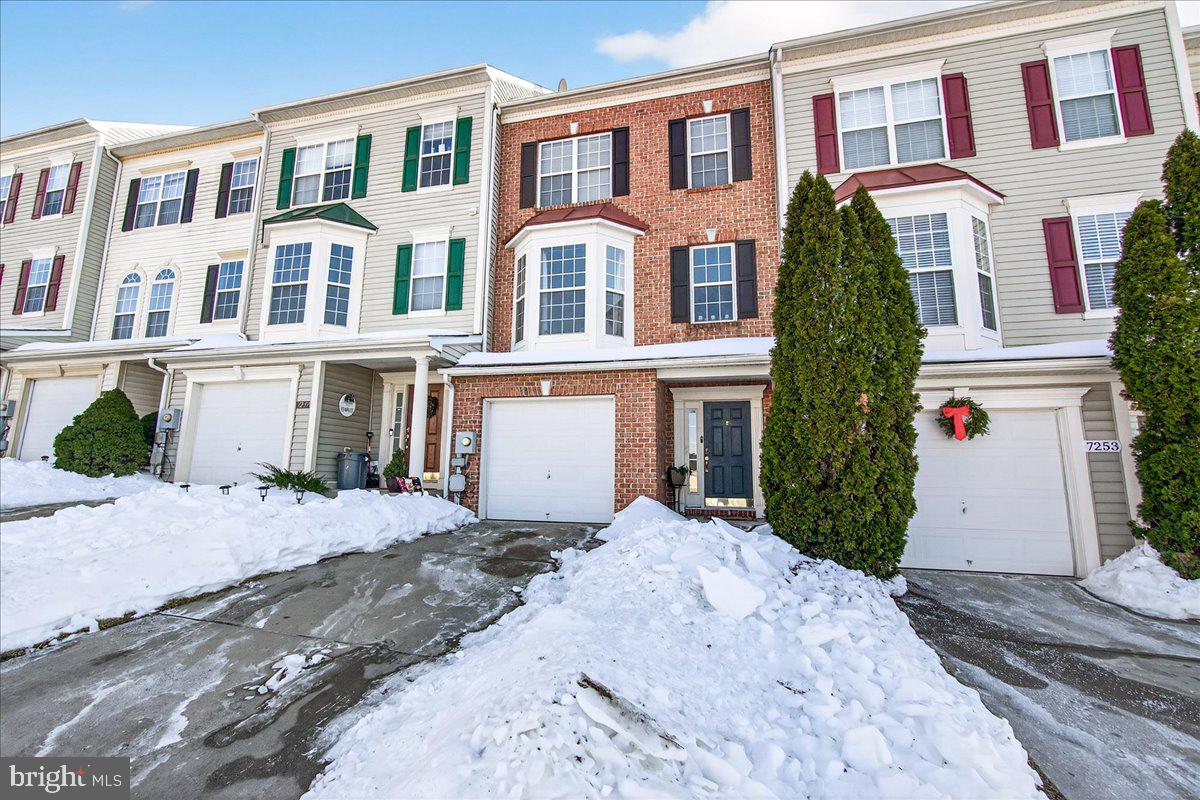 WESTVIEW CORPORATE CENTER - Residential