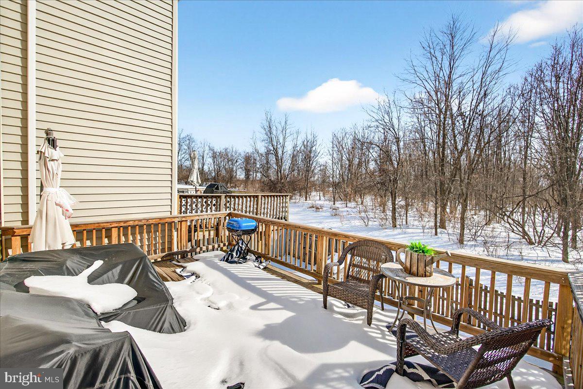 WESTVIEW CORPORATE CENTER - Residential