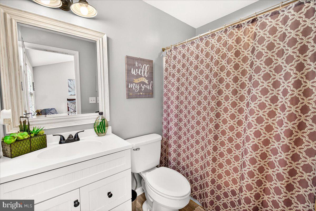 WESTVIEW CORPORATE CENTER - Residential