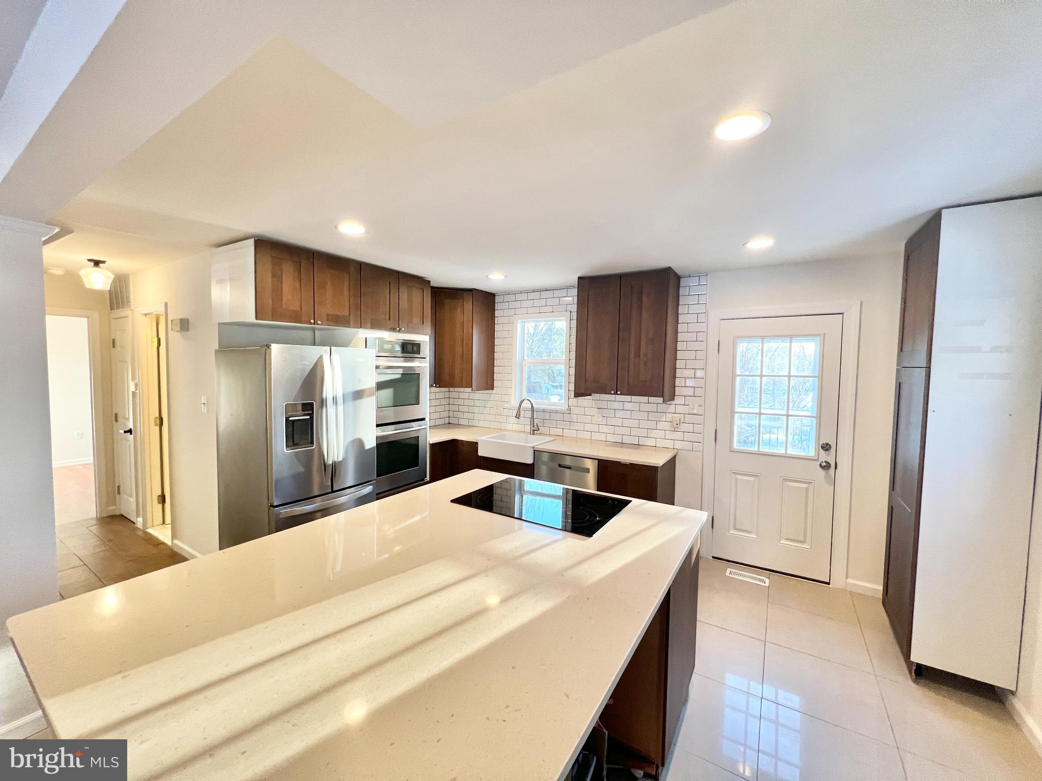 13734 MOCCASIN COURT