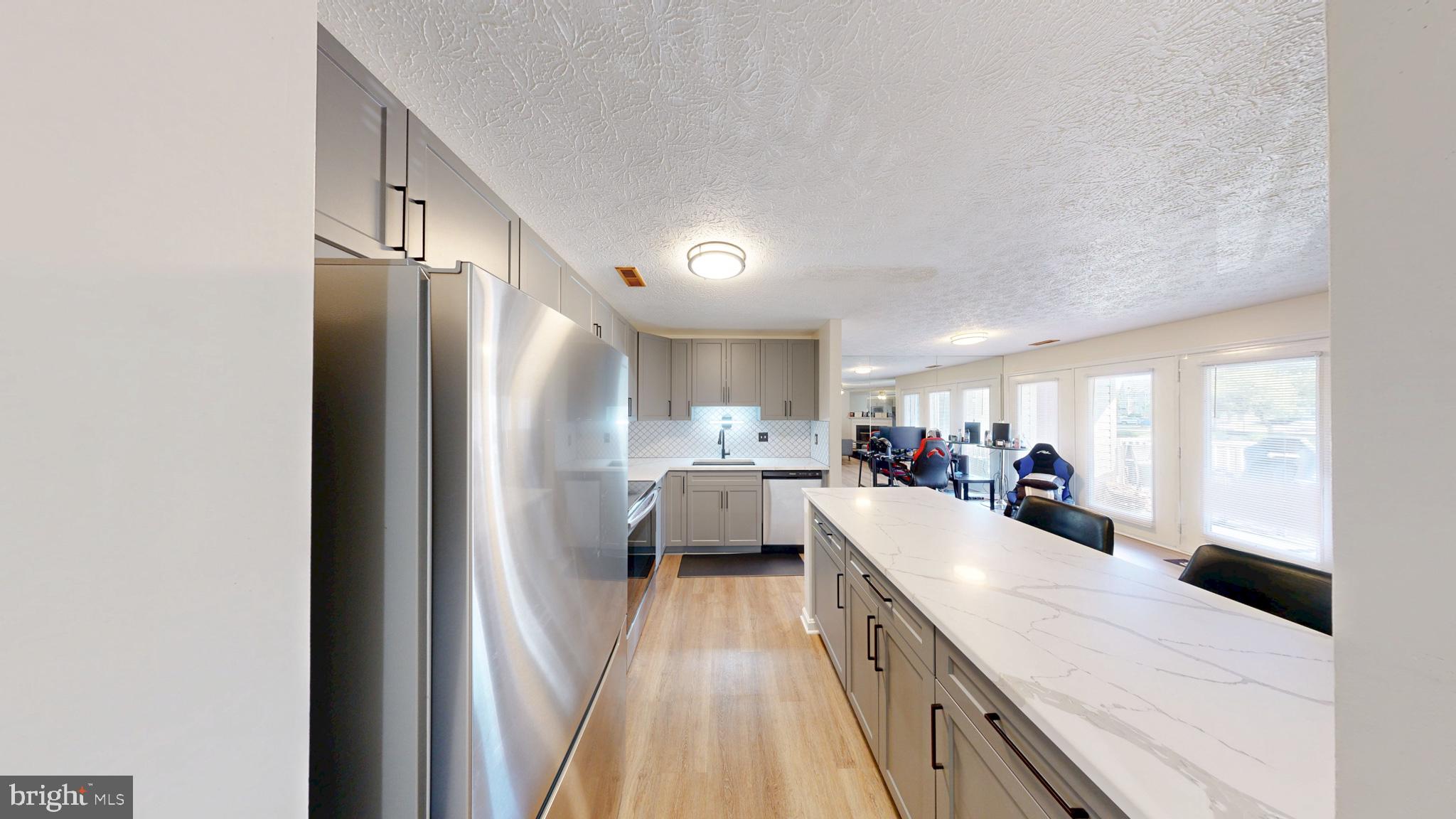 2106 WHITEHALL ROAD 1B