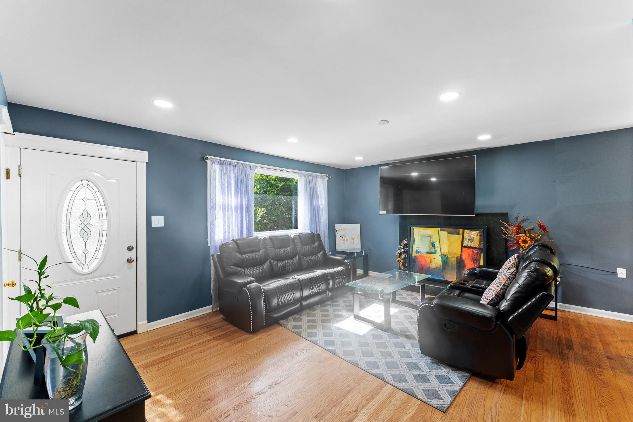 ANDREWS HILLS - Residential