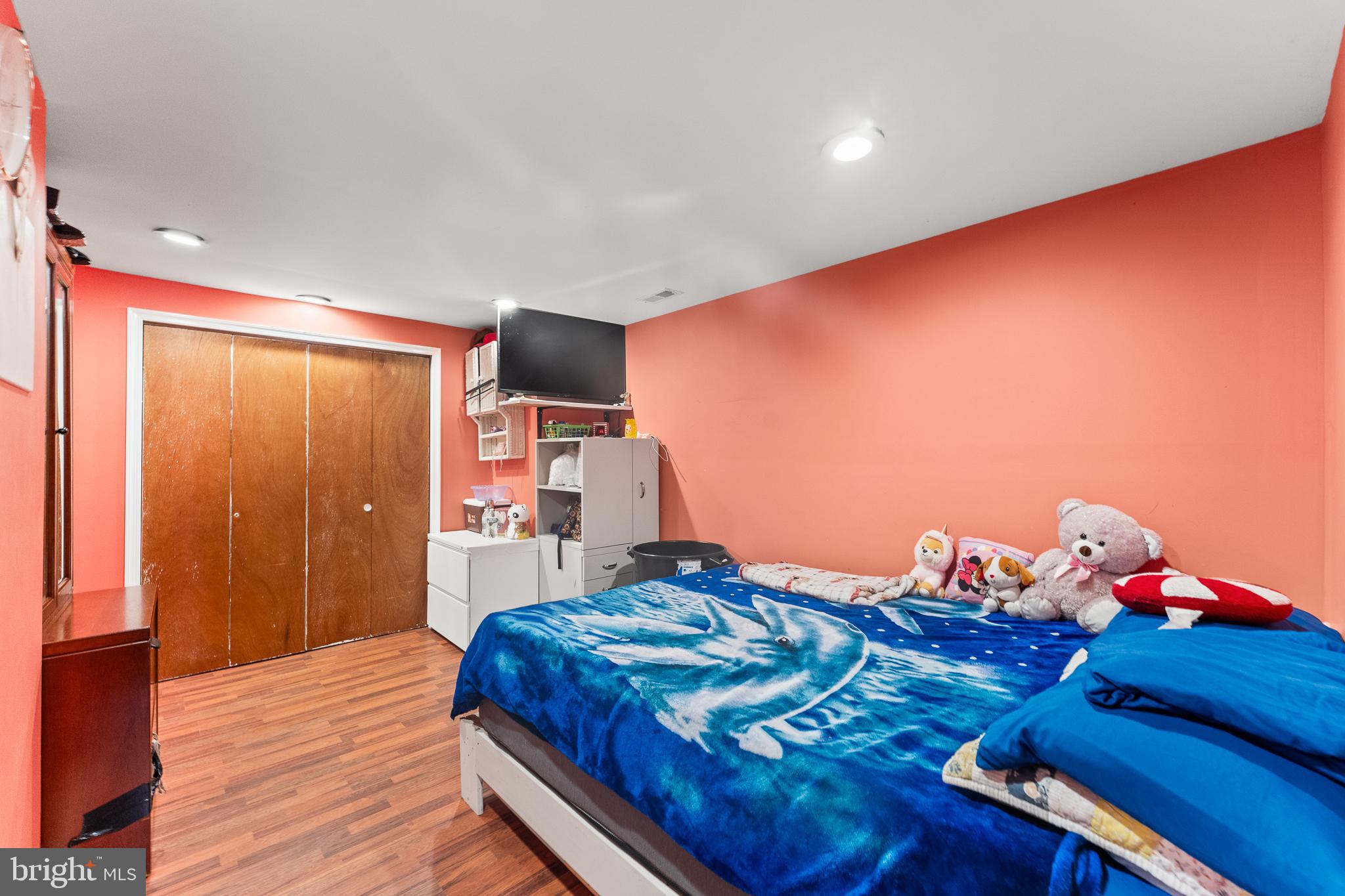 ANDREWS HILLS - Residential