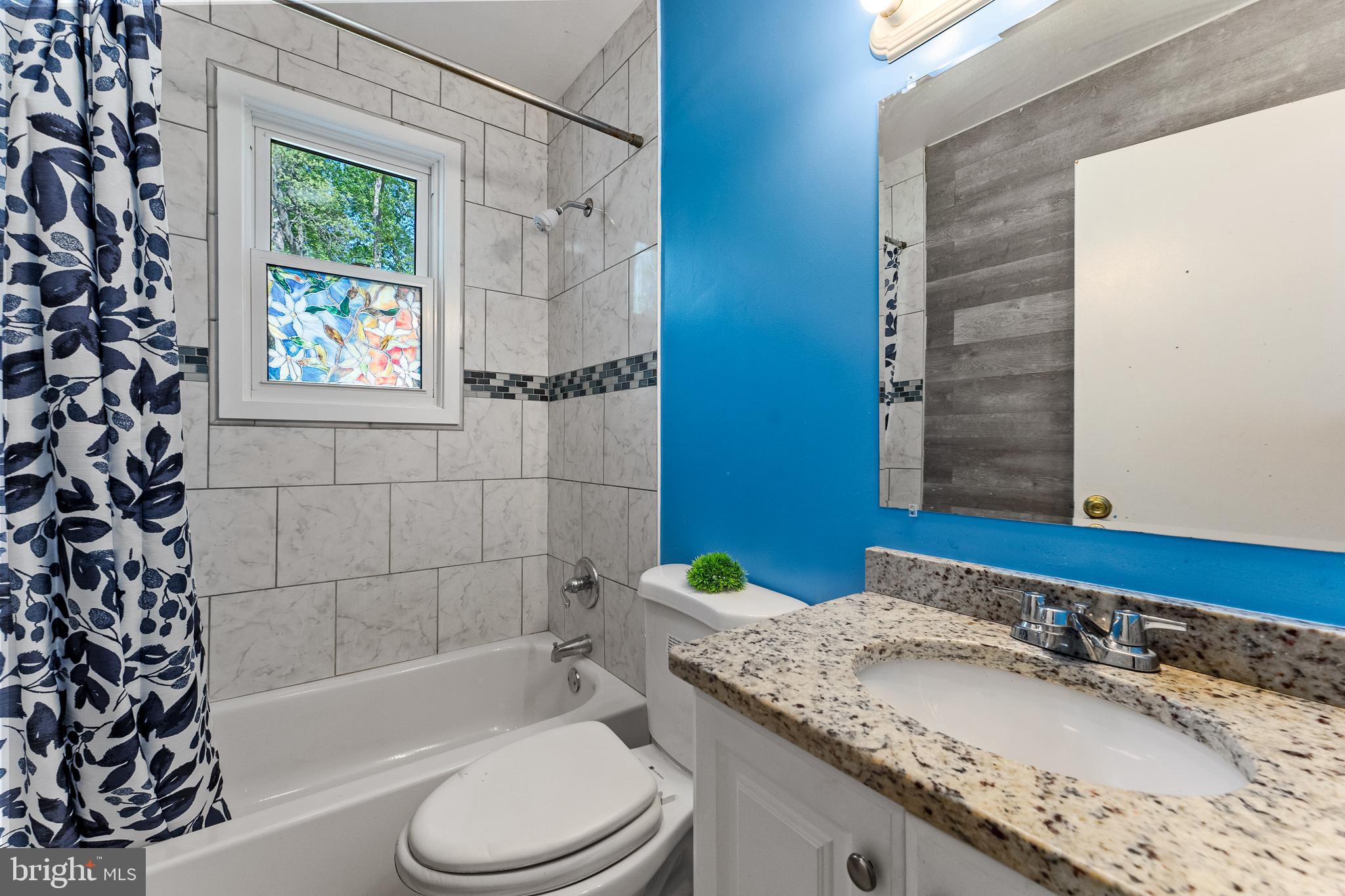 ANDREWS HILLS - Residential