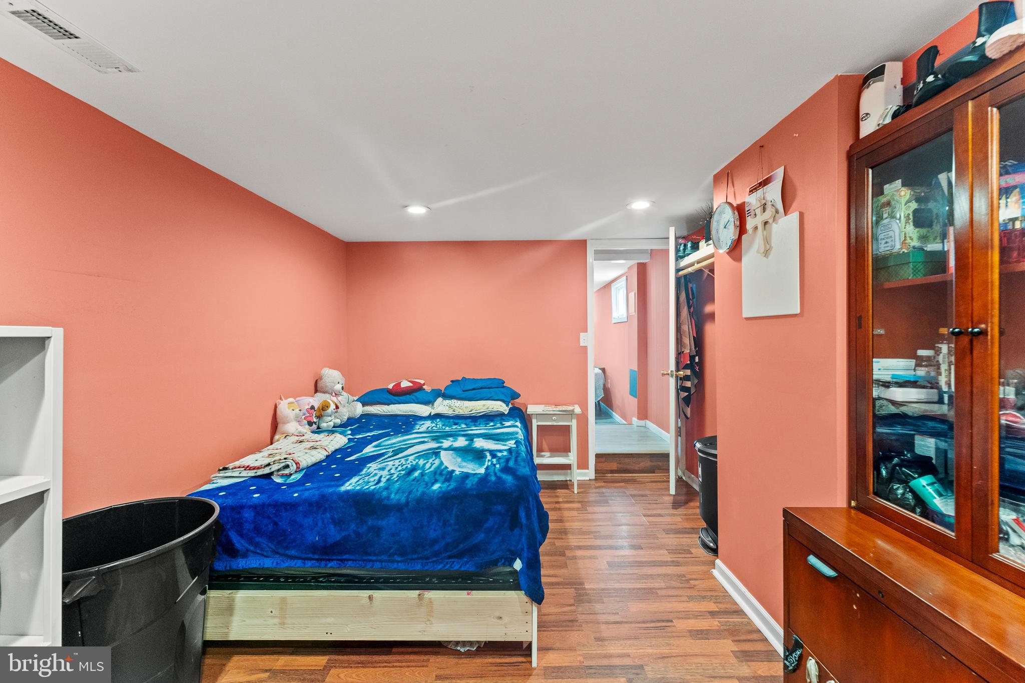 ANDREWS HILLS - Residential