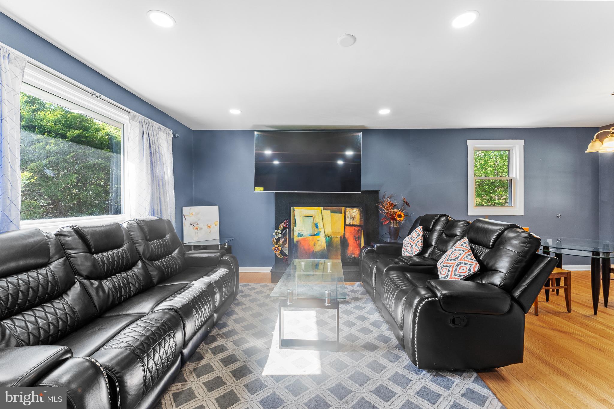 ANDREWS HILLS - Residential