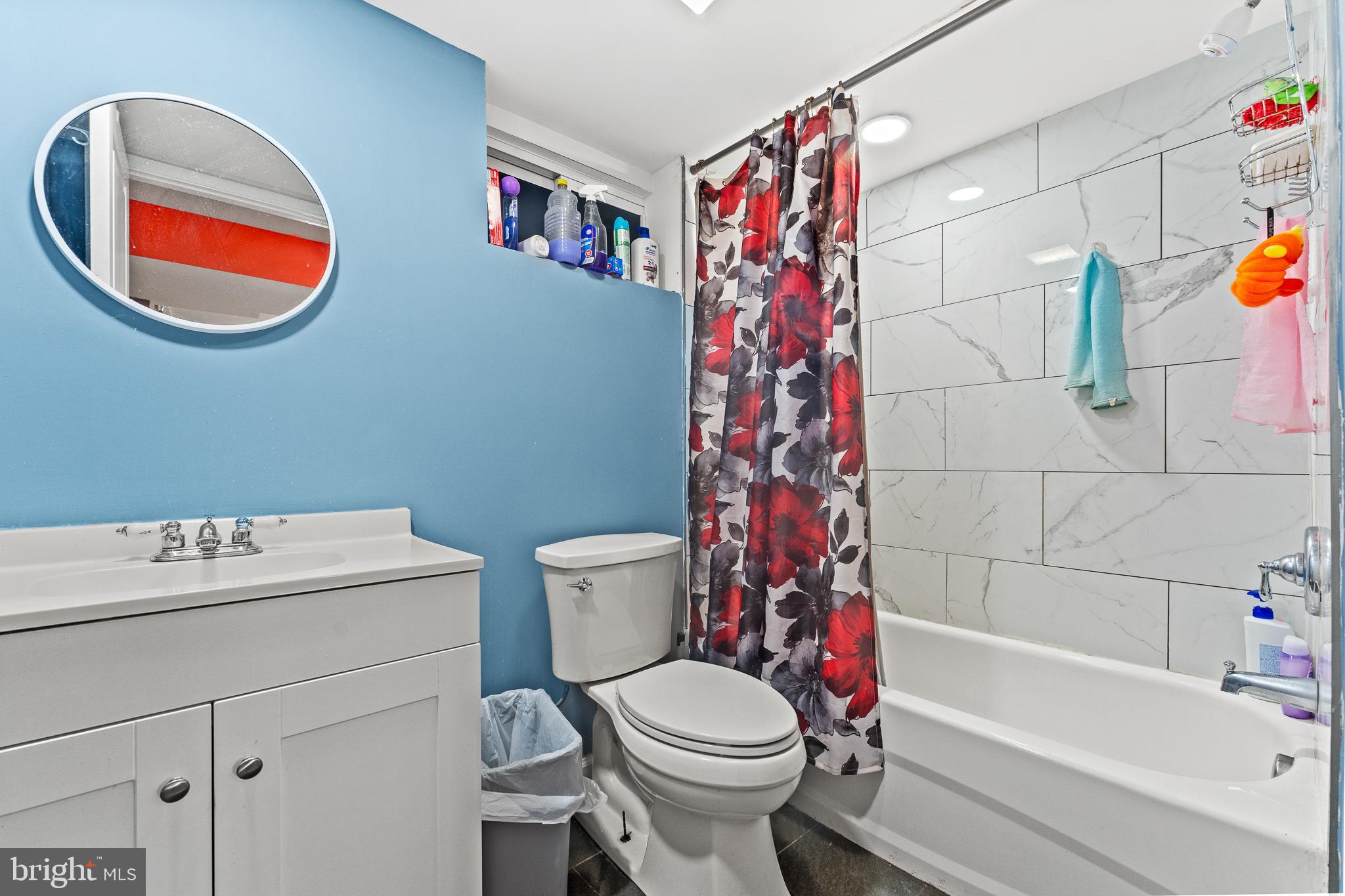 ANDREWS HILLS - Residential