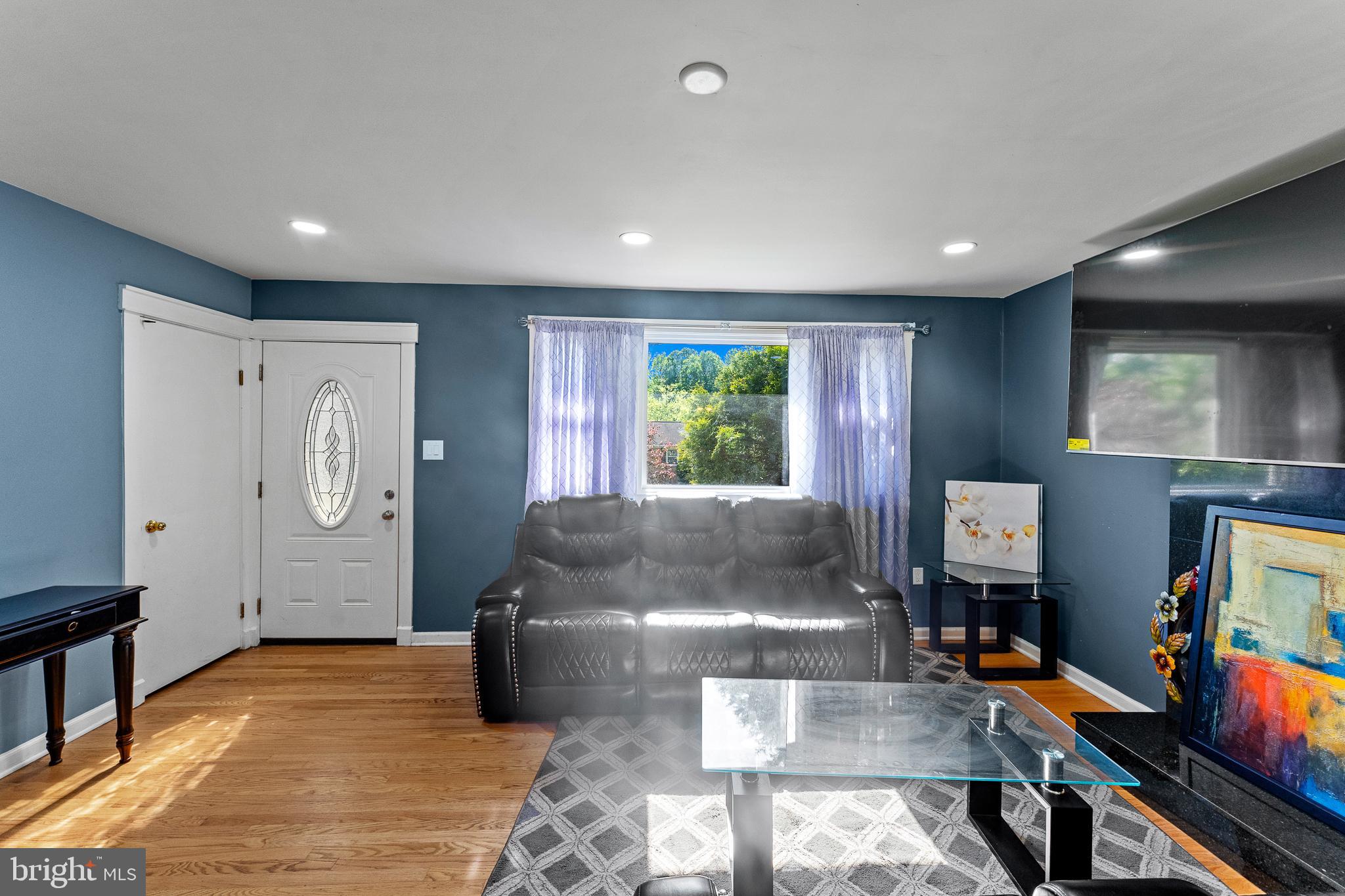 ANDREWS HILLS - Residential