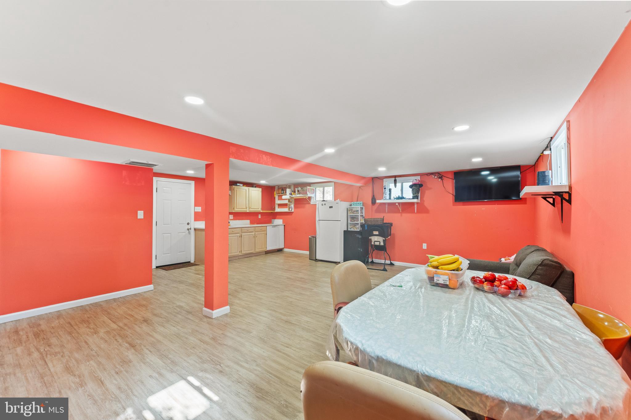 ANDREWS HILLS - Residential