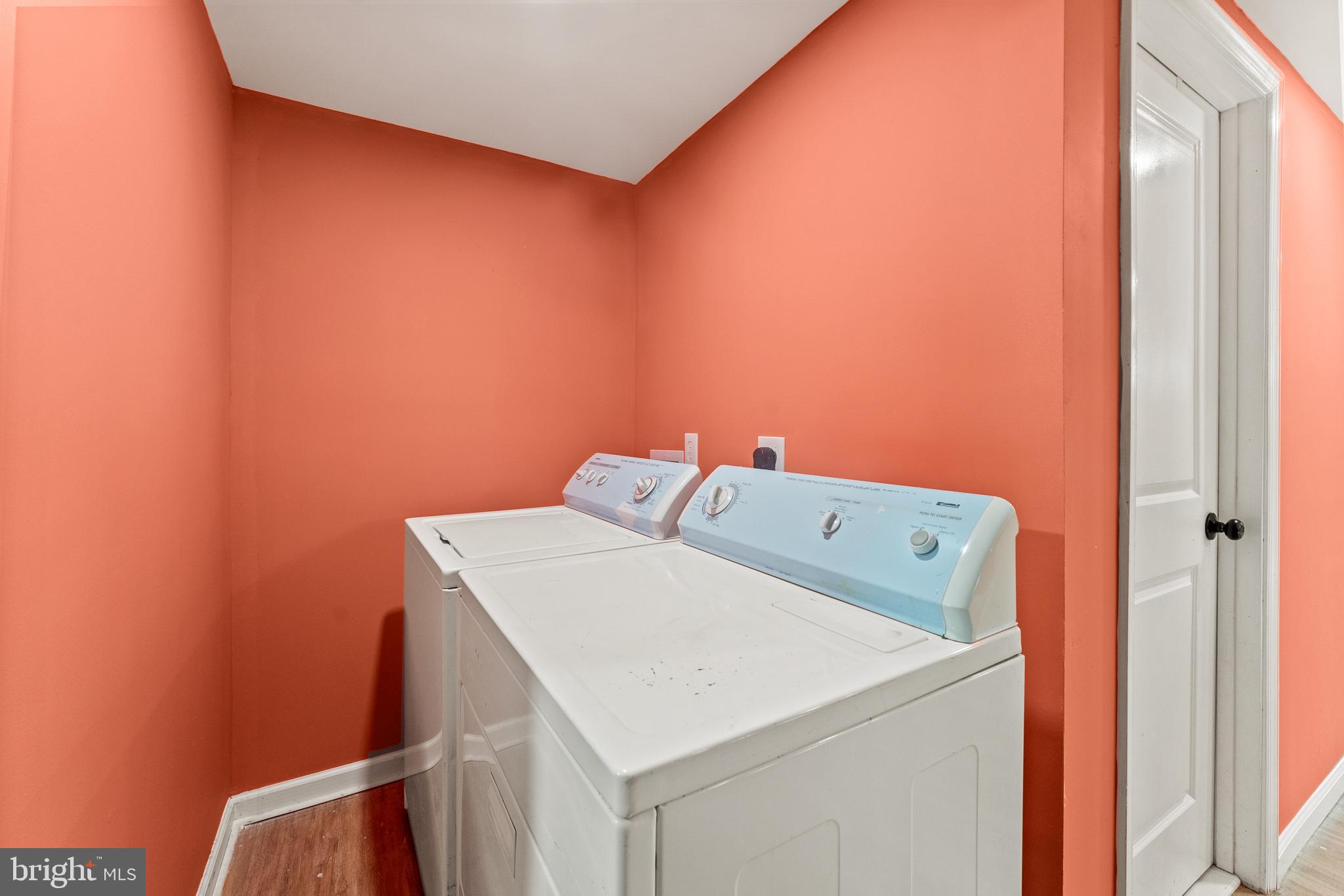 ANDREWS HILLS - Residential