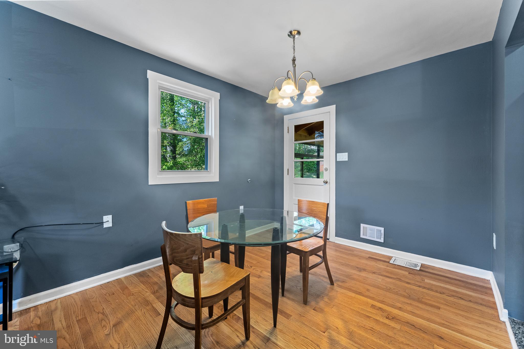 ANDREWS HILLS - Residential