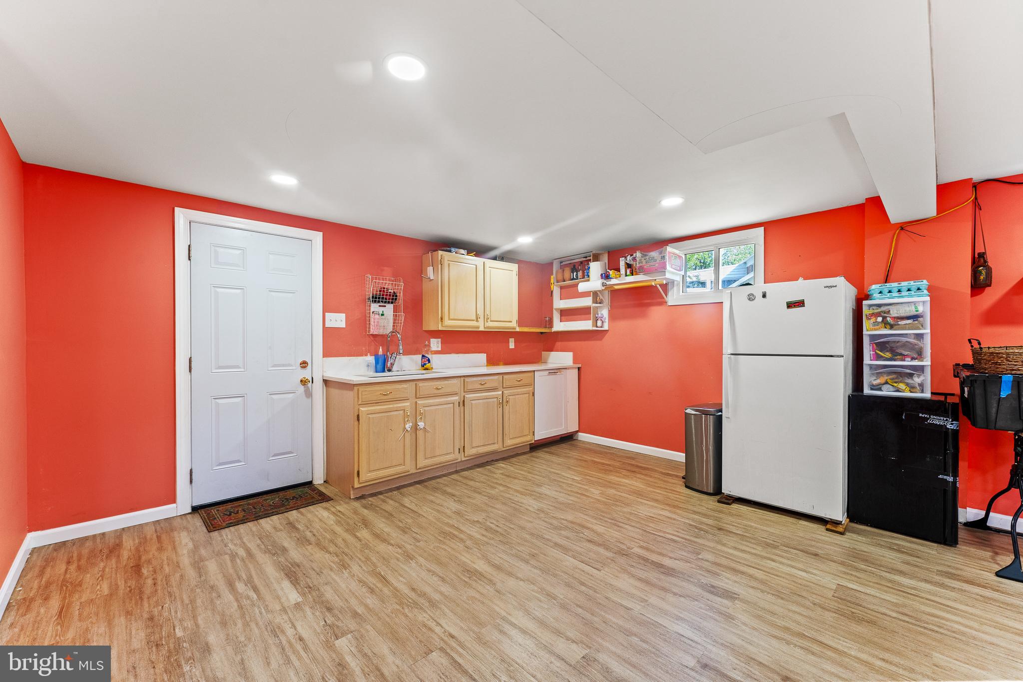 ANDREWS HILLS - Residential