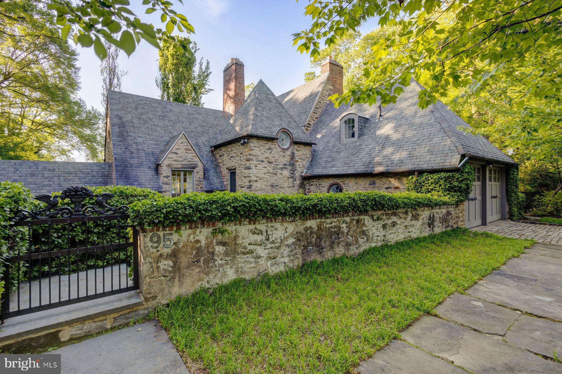 95 W HAMPTON ROAD