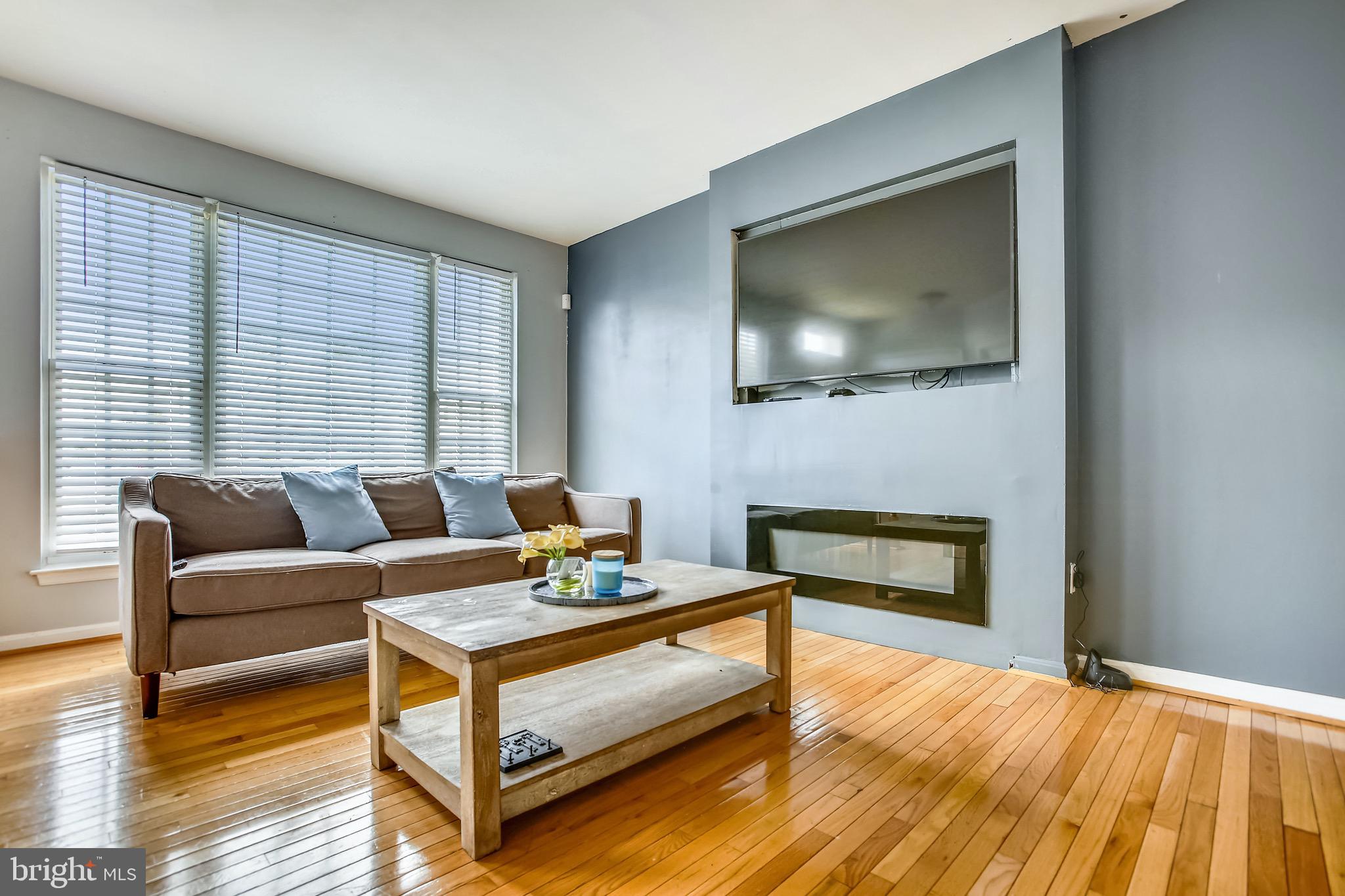 RIDGELEIGH - Residential Lease