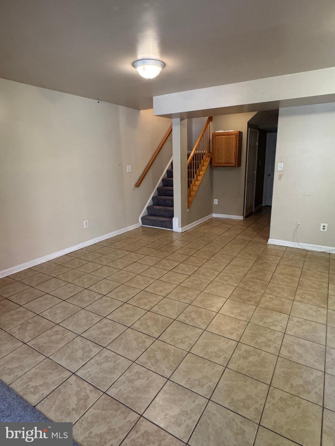 RIDGELEIGH - Residential Lease