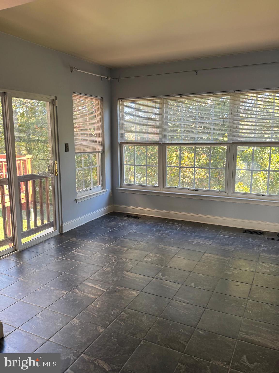 RIDGELEIGH - Residential Lease